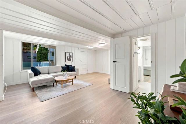 447 W Avenue 37, Los Angeles, CA 90065