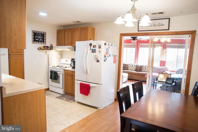 43 KOHOMO AVE, Sicklerville, NJ 08081