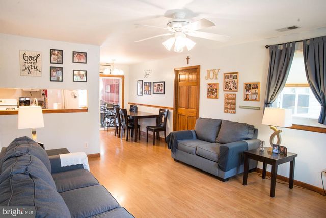 43 KOHOMO AVE, Sicklerville, NJ 08081