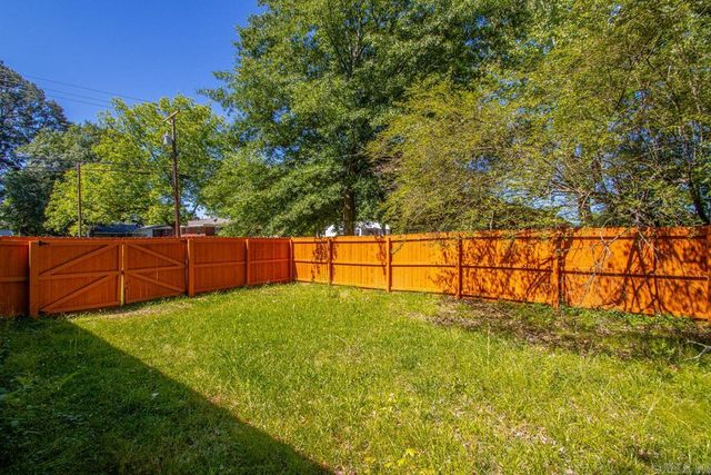 314 W Church St, Sheridan, AR 72150