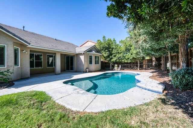 3665 Prescott Avenue, Clovis, CA 93619