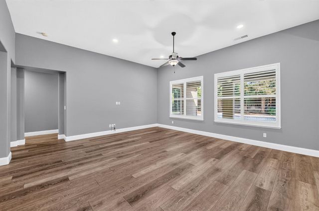 3665 Prescott Avenue, Clovis, CA 93619