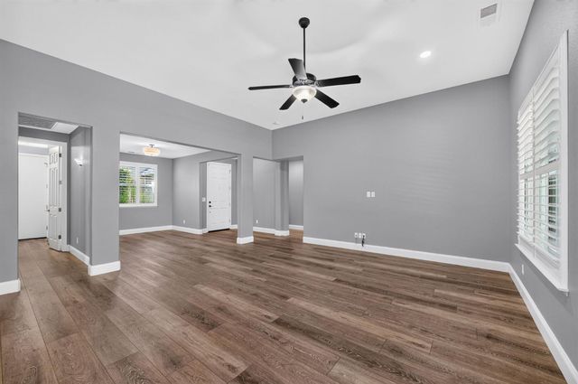 3665 Prescott Avenue, Clovis, CA 93619