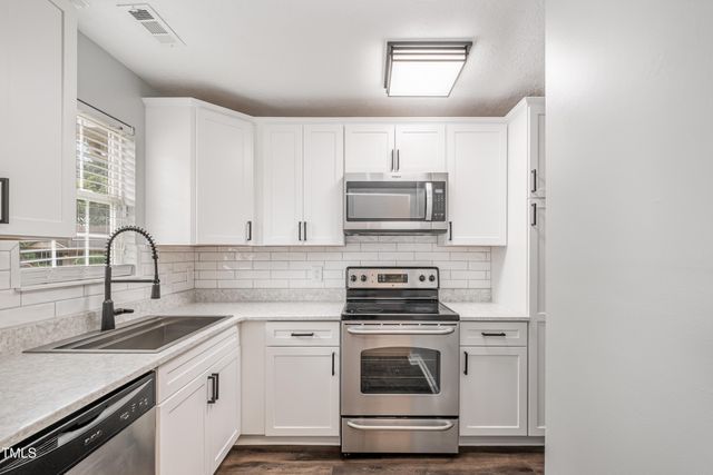 932 S Fifth Street, Mebane, NC 27302