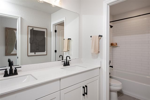 104 Palo Brea LOOP, Hutto, TX 78634