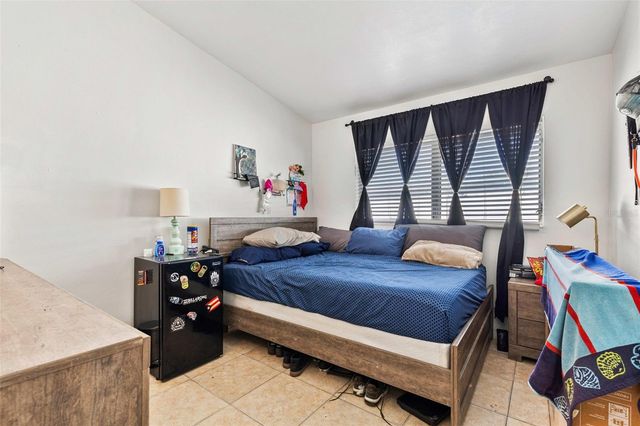 1042 W HILLCREST DRIVE, Cocoa, FL 32922