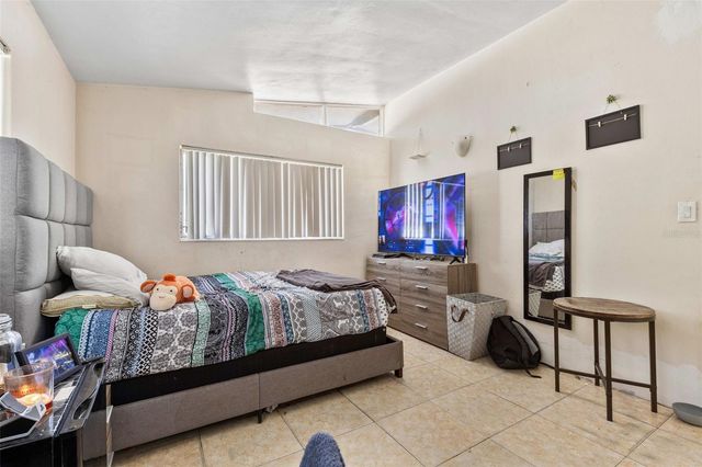 1042 W HILLCREST DRIVE, Cocoa, FL 32922