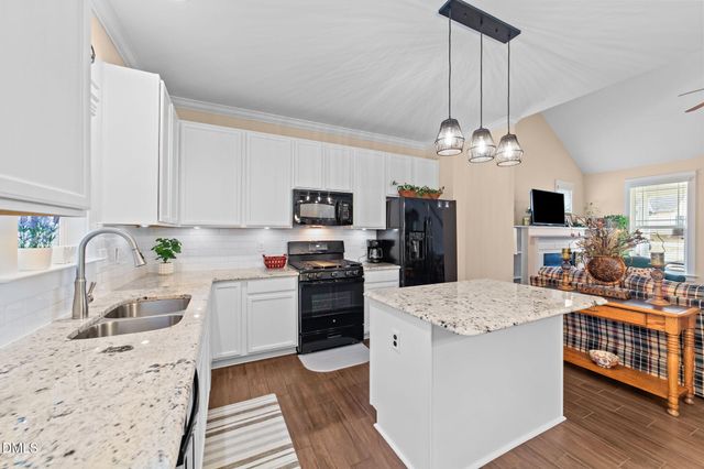 249 Verrazano Place, Clayton, NC 27520