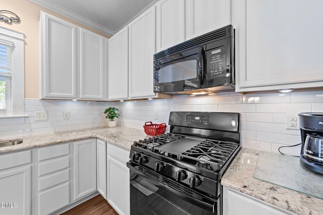 249 Verrazano Place, Clayton, NC 27520