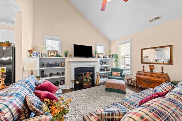 249 Verrazano Place, Clayton, NC 27520