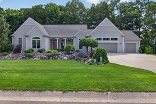 4215 Aspen Way, Blackman Twp, MI 49201