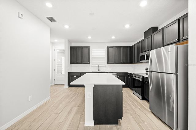 2966 VOYAGER AVENUE, St Cloud, FL 34771