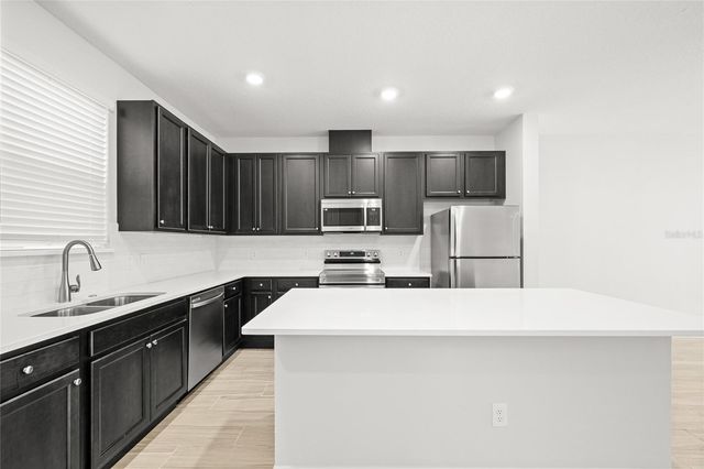 2966 VOYAGER AVENUE, St Cloud, FL 34771