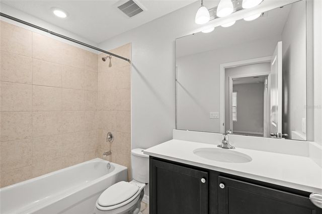 2966 VOYAGER AVENUE, St Cloud, FL 34771