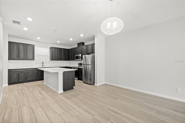 2966 VOYAGER AVENUE, St Cloud, FL 34771