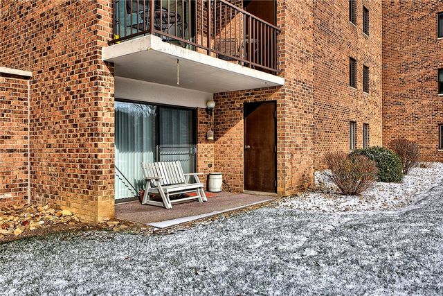 3 Alta Vita Drive 104, Hempfield Twp, PA 15601