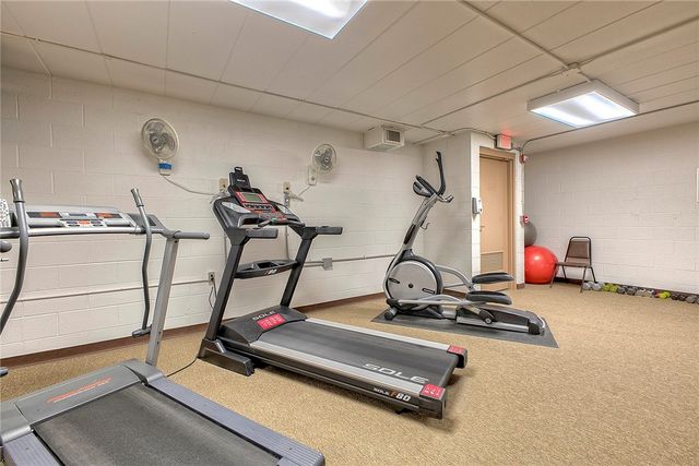 3 Alta Vita Drive 104, Hempfield Twp, PA 15601