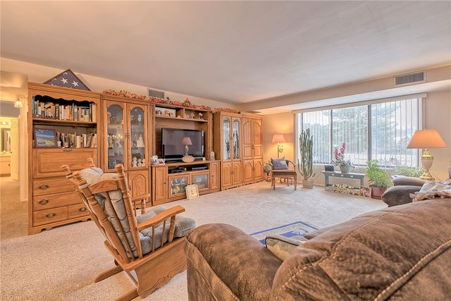 3 Alta Vita Drive 104, Hempfield Twp, PA 15601