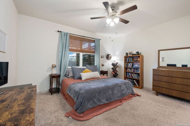 127 NEW HAMPTON WAY, San Marcos, TX 78666