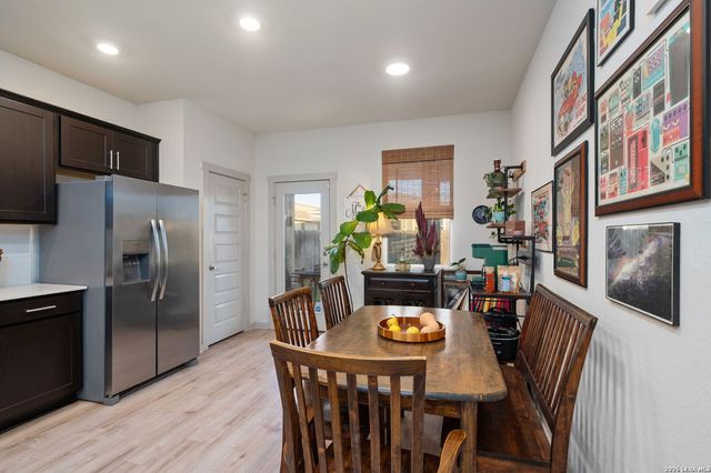127 NEW HAMPTON WAY, San Marcos, TX 78666