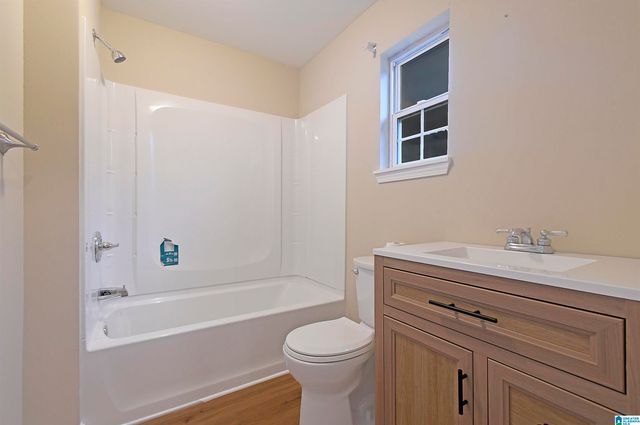 803 15TH AVENUE N, Clanton, AL 35045