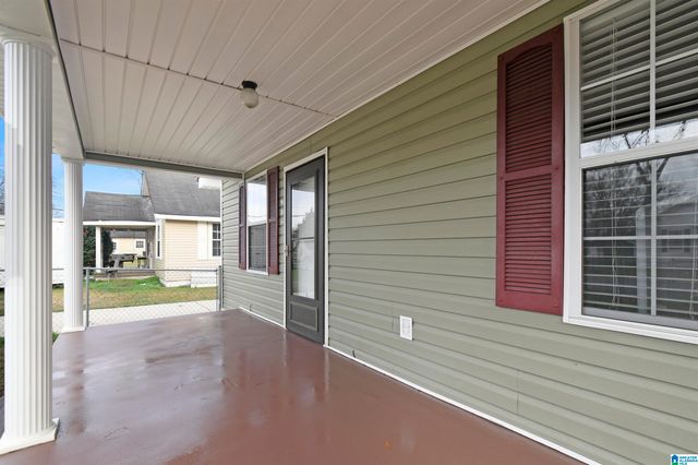 803 15TH AVENUE N, Clanton, AL 35045