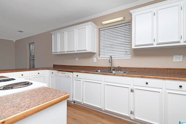 803 15TH AVENUE N, Clanton, AL 35045