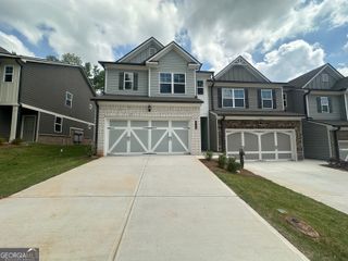5635 Chickory Drive 122, Flowery Branch, GA 30542