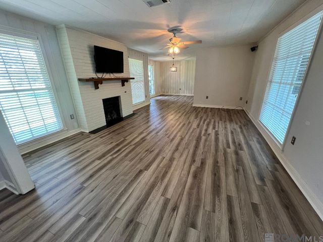 1418 Glasgow Ave, Baton Rouge, LA 70808