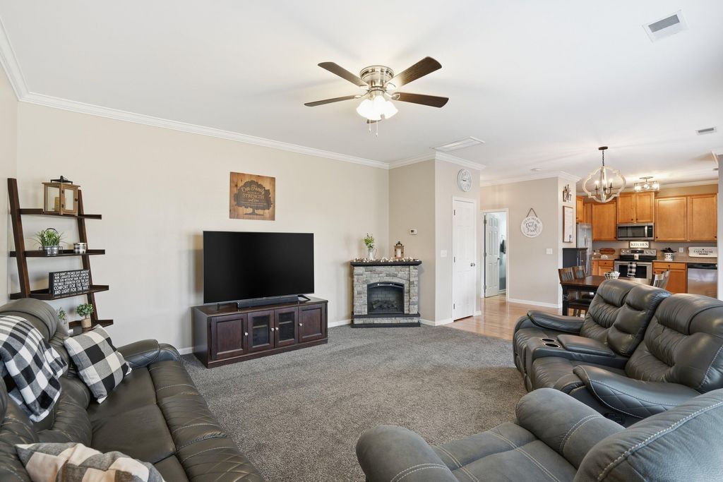 Image 20 of property listing at 9657 S Carousel Circle, Summerville, SC 29485