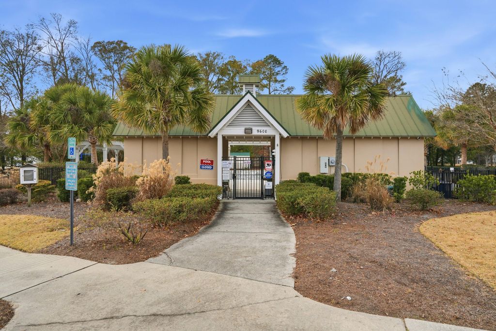 Image 41 of property listing at 9657 S Carousel Circle, Summerville, SC 29485