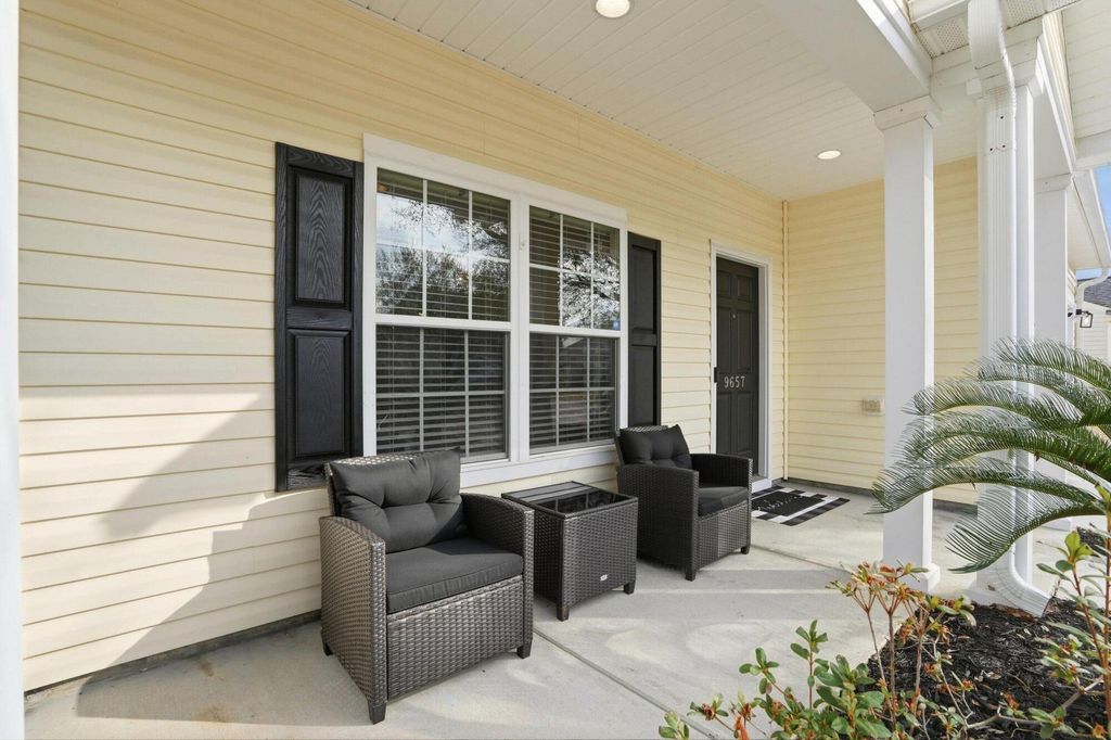Image 5 of property listing at 9657 S Carousel Circle, Summerville, SC 29485