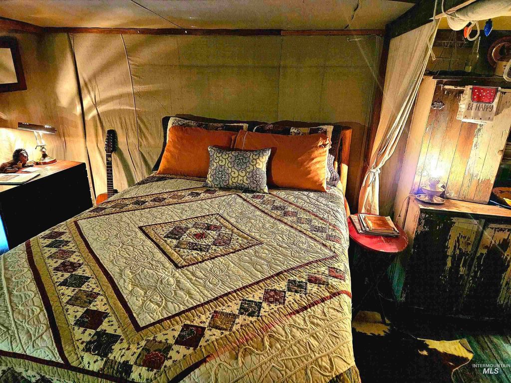 28 Harris Creek Rd, Horseshoe Bend, ID 83629 photo 25