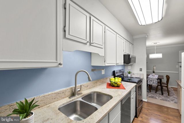 5902-D KINGSFORD RD, Springfield, VA 22152