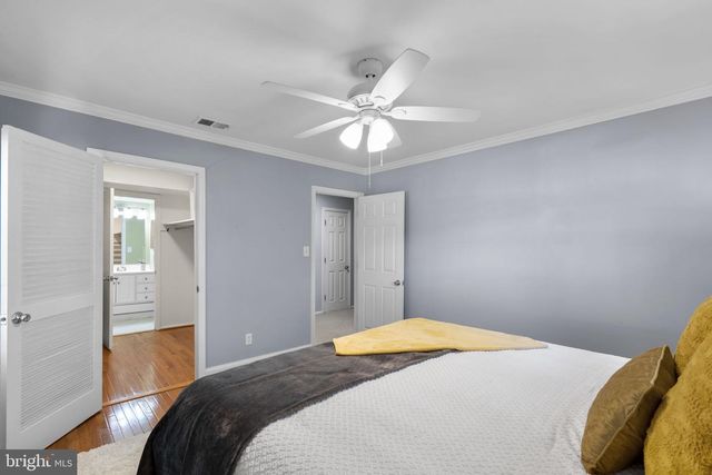 5902-D KINGSFORD RD, Springfield, VA 22152