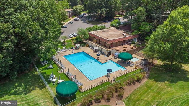 5902-D KINGSFORD RD, Springfield, VA 22152