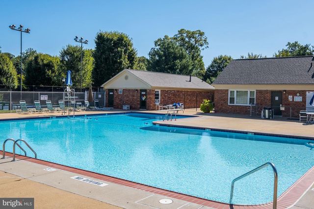 5902-D KINGSFORD RD, Springfield, VA 22152