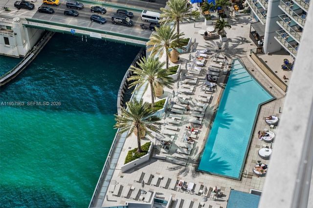 300 Biscayne Boulevard Way 3506W, Miami, FL 33131