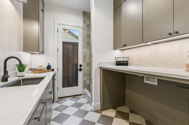 7615 Morton Street, Dallas, TX 75209