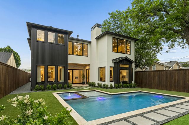 7615 Morton Street, Dallas, TX 75209