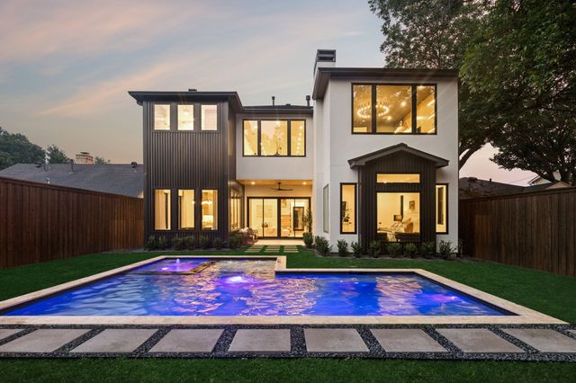 7615 Morton Street, Dallas, TX 75209