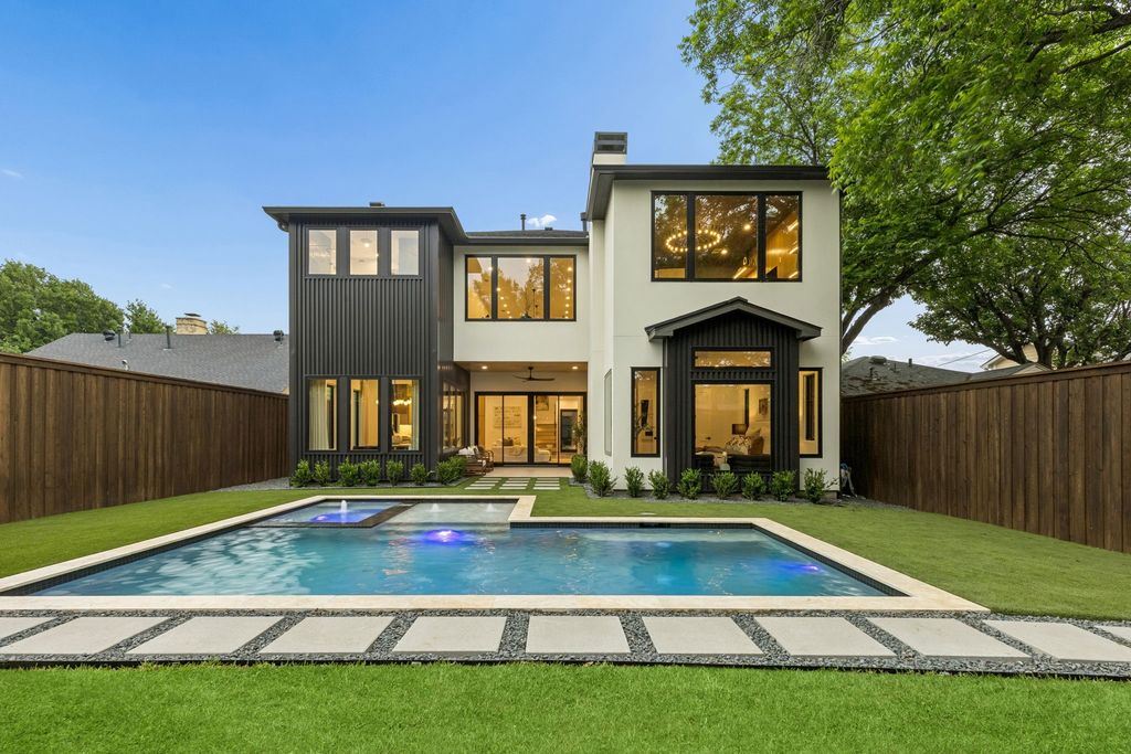 7615 Morton Street, Dallas, TX 75209