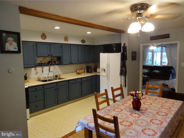 310 RIPKA ST, Philadelphia, PA 19128