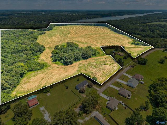 1 Snake Road, Athens, AL 35611