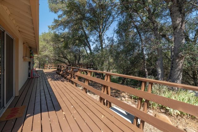 6787 Highway 26, Mokelumne Hill, CA 95245