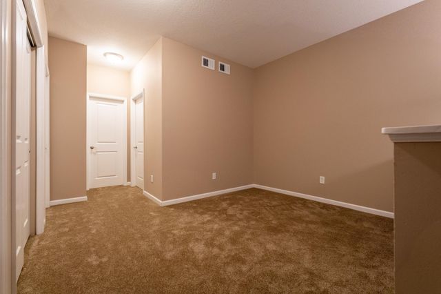 3371 Hazel Trail B, Woodbury, MN 55129