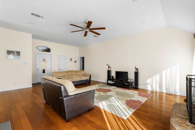 2609 Castle Road, Burleson, TX 76028