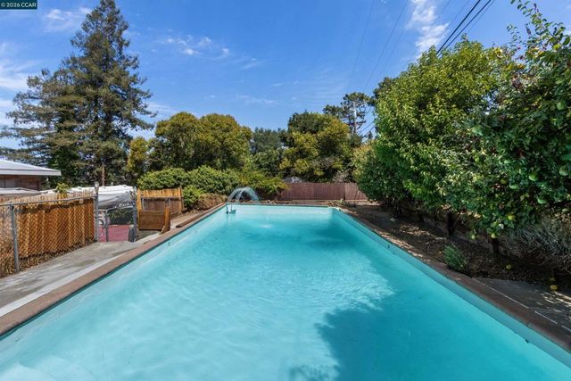 544 N Camino Alto, Vallejo, CA 94590