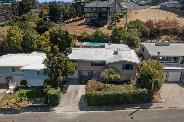 544 N Camino Alto, Vallejo, CA 94590