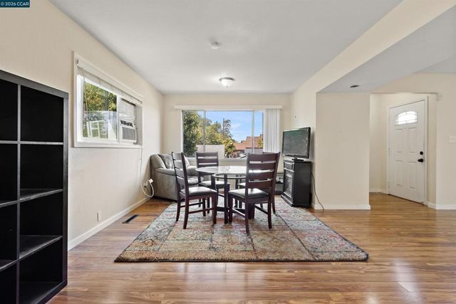 544 N Camino Alto, Vallejo, CA 94590
